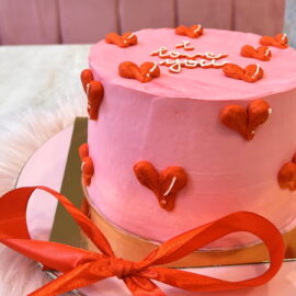 pinky love cake