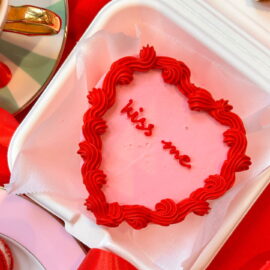 bento love cake kiss me